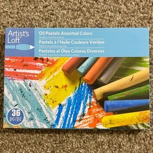 Artist's Loft 36pcs Oil Pastels Assorted Colors Slightly Used